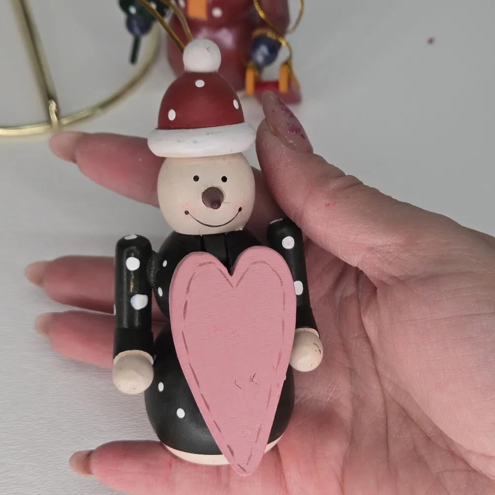 VTG Wooden Nutcracker Snowmen Ornaments Set Of‎ 2 Hand Painted Holiday Frosty